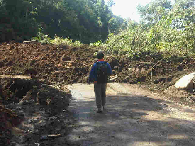 Longsor Besar, Akses Jalan Noongan-Pangu Putus